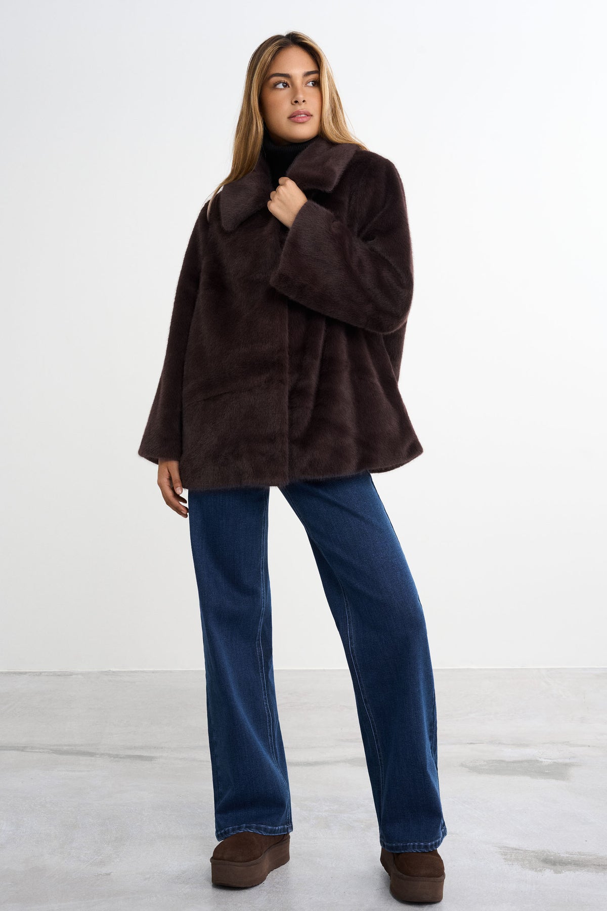 Courchevel Kunstpelzjacke
