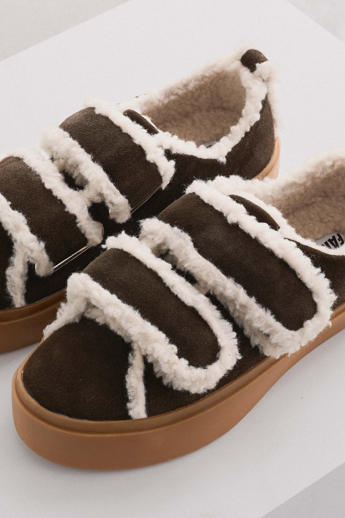 Shearling-Sneaker