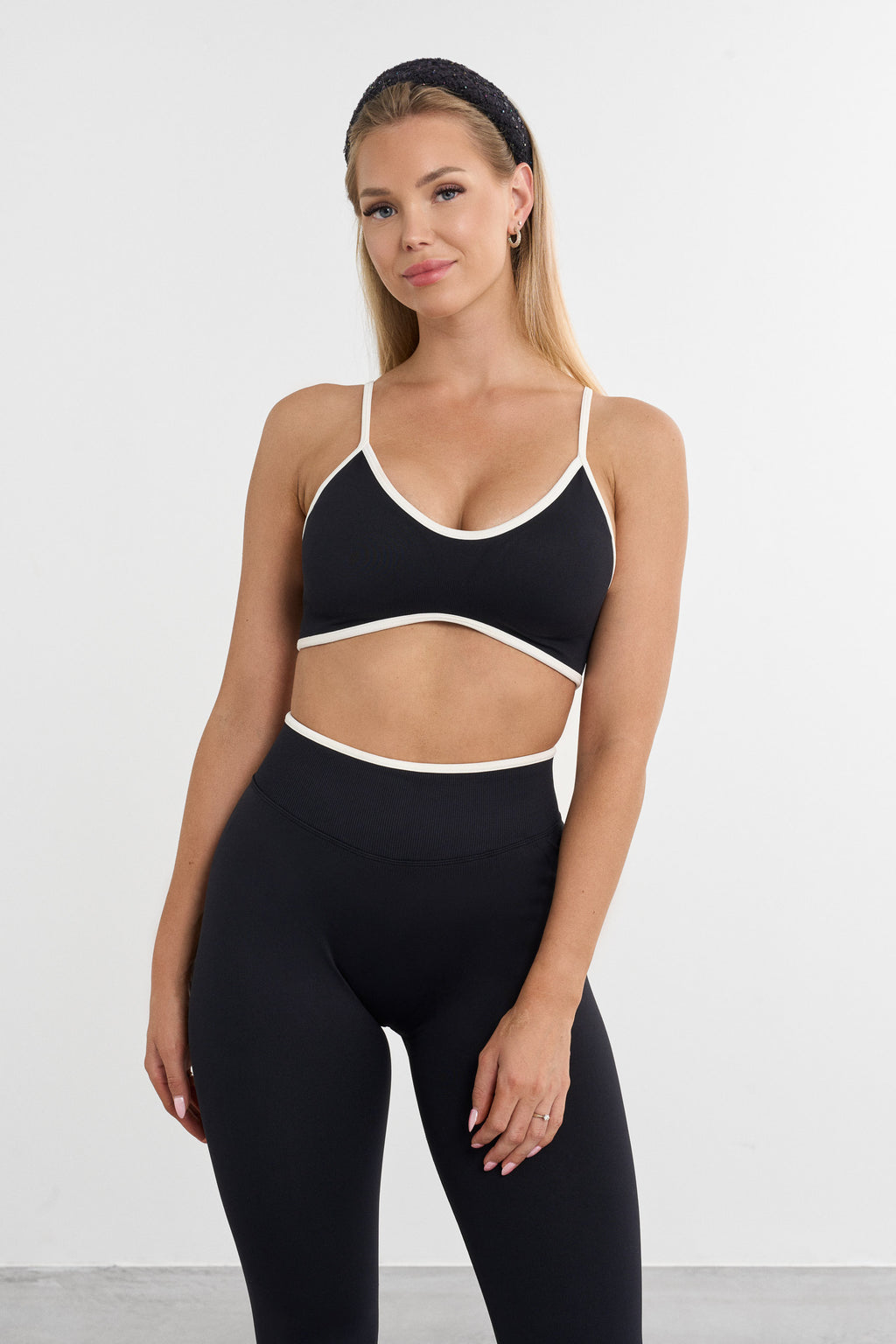 Forme Blanc Sports Bra